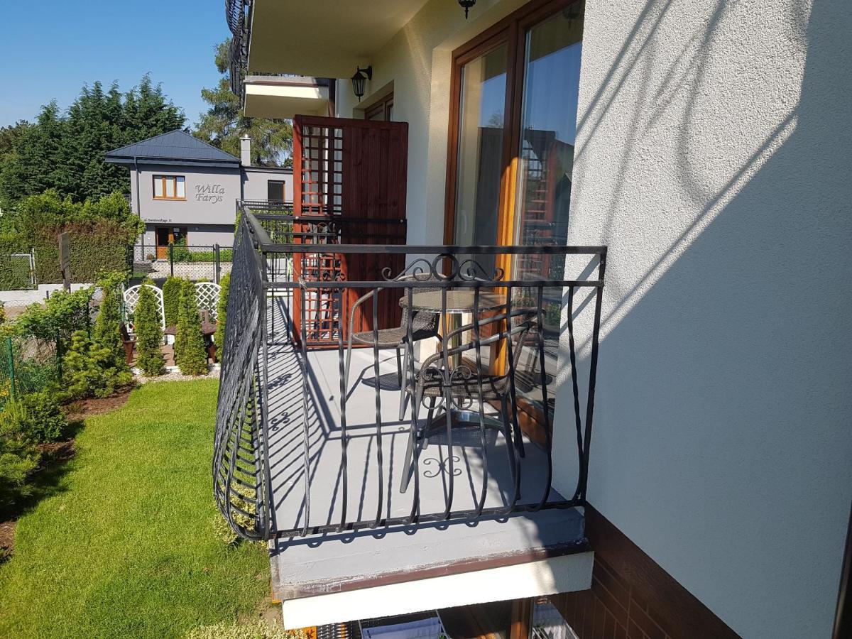 Dom Jastrzebia Z Basenem I Jacuzzi Apartment Jastrzębia Góra Exterior foto